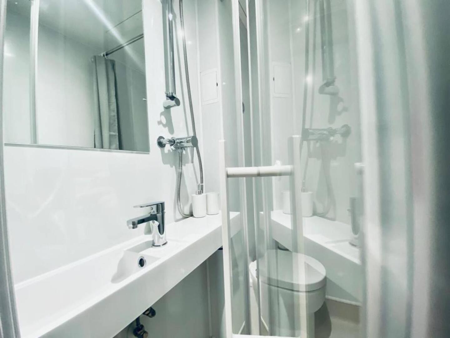 Apt 08 Beachside Beauty Central Studio Steps From Cafes برايتون المظهر الخارجي الصورة