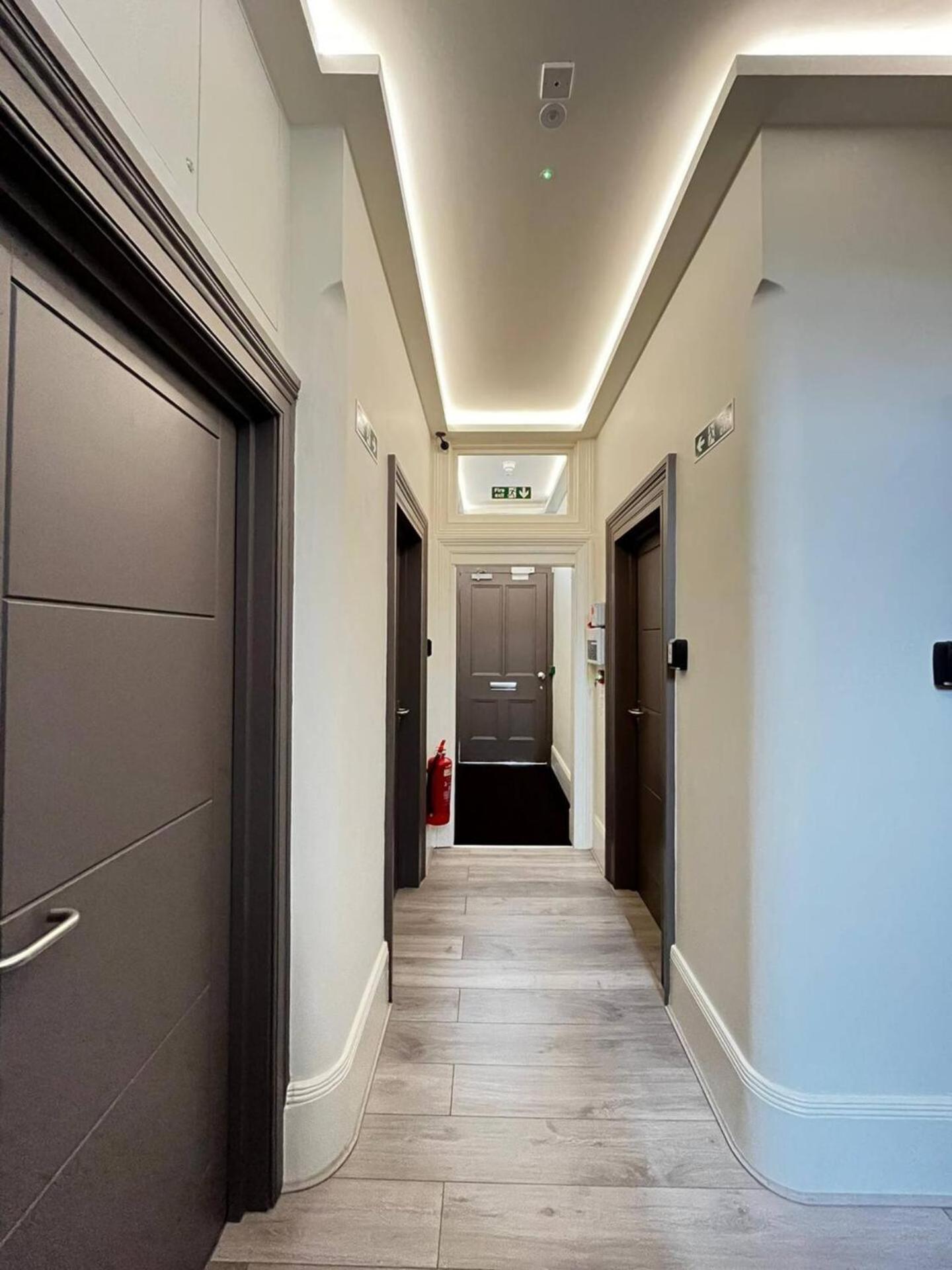 Apt 08 Beachside Beauty Central Studio Steps From Cafes برايتون المظهر الخارجي الصورة